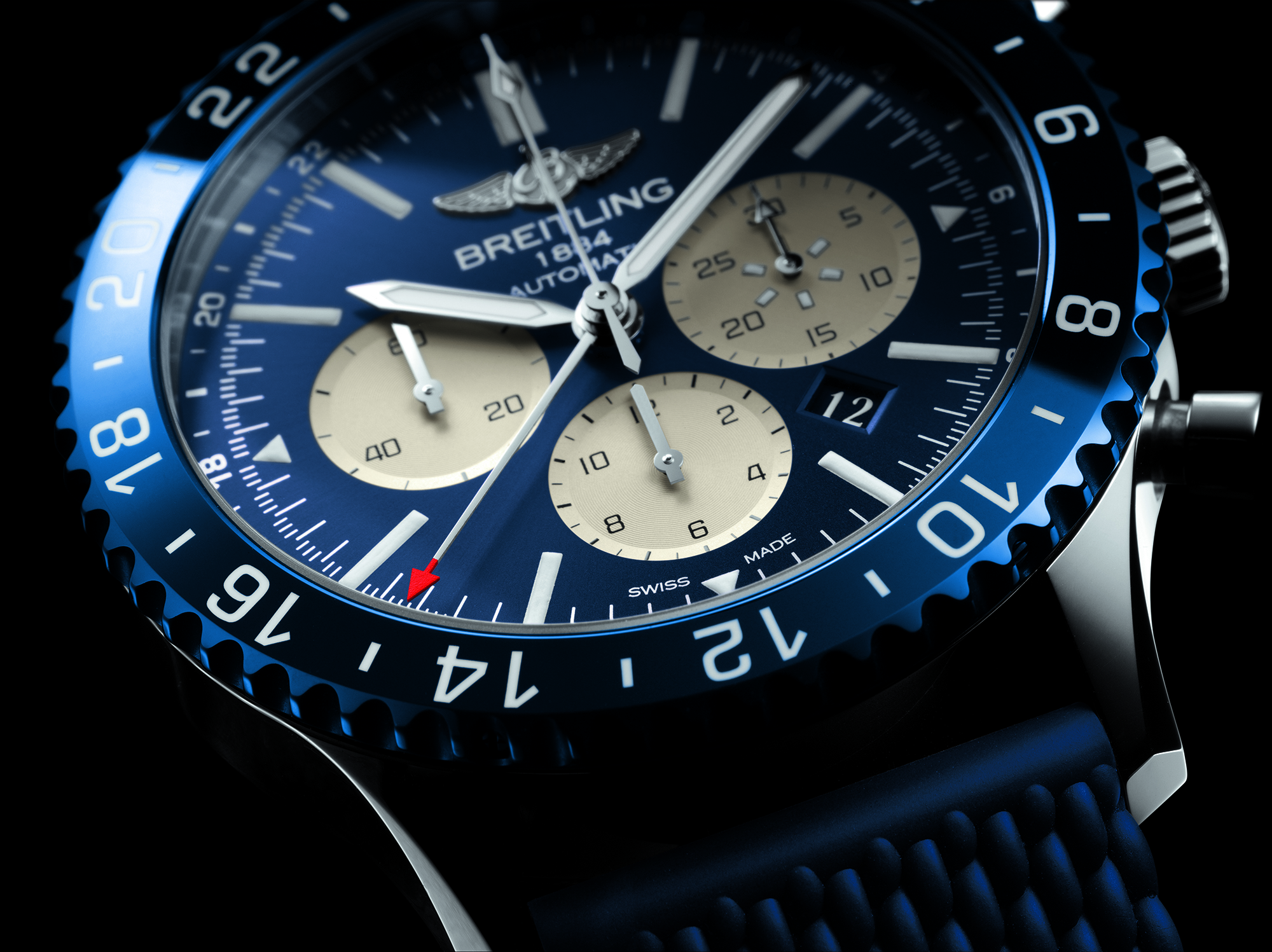 Breitling launches the Chronoliner B04