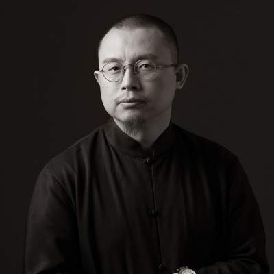 Founder of Watchina and director of Beijing Collectors' Association / China
