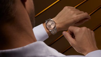 integrated bracelet watch