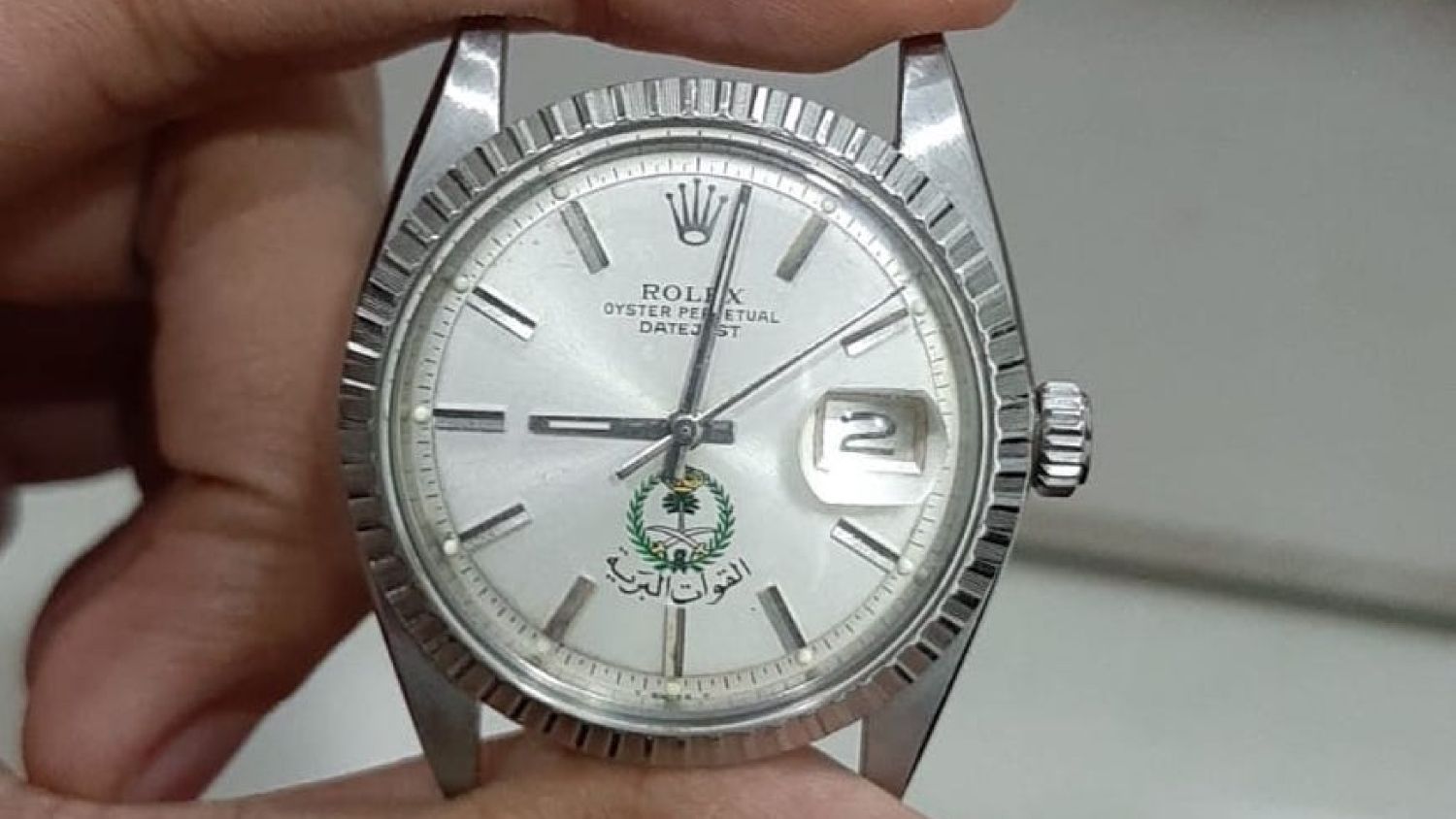 Vintage watch dealers top