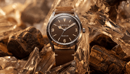 Nivada Grenchen Antarctic Erotic 38mm