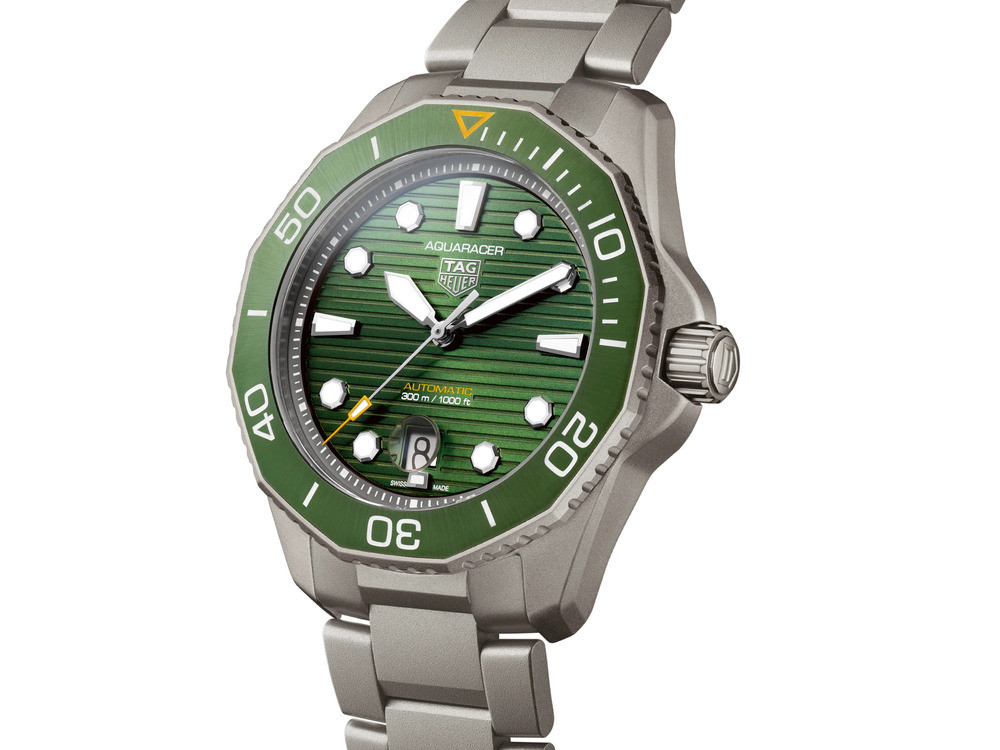 Khaki Field Titanium Automatic Watch - H70575733 | Hamilton Watch